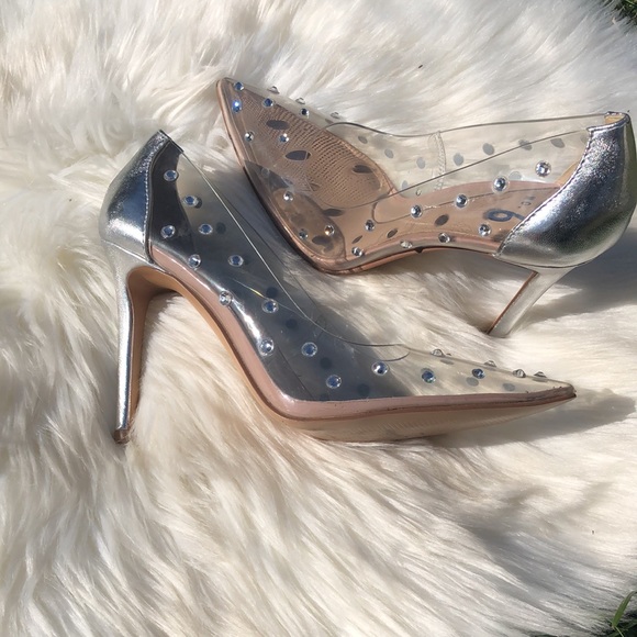 Clear high heels size(8)🔥 - Picture 1 of 5